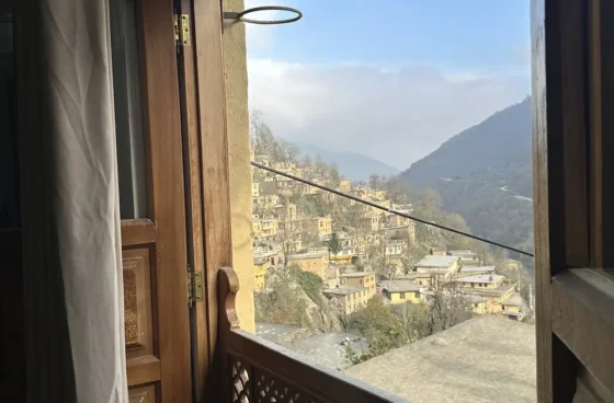 اقامتگاه طبقه بالا هتل نیما ماسوله